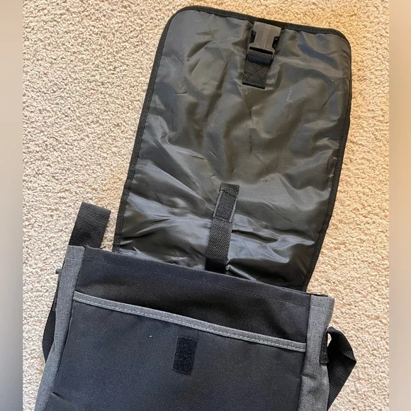 Gray Crossbody Bag - Picture 3 of 4